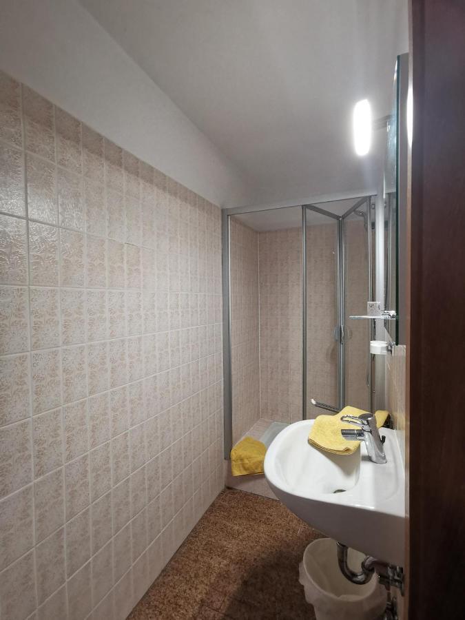 Hotel Garni Austermayer Traunreut Bagian luar foto